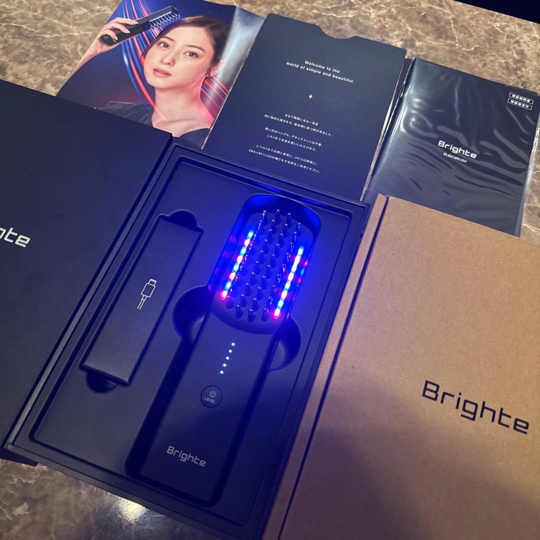 【かよちゃん】Brighte ELEKIBRUSH 美顔器