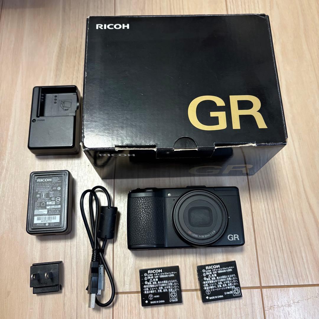 RICOH GR コンパクトデジタルカメラ 動作良好♫
