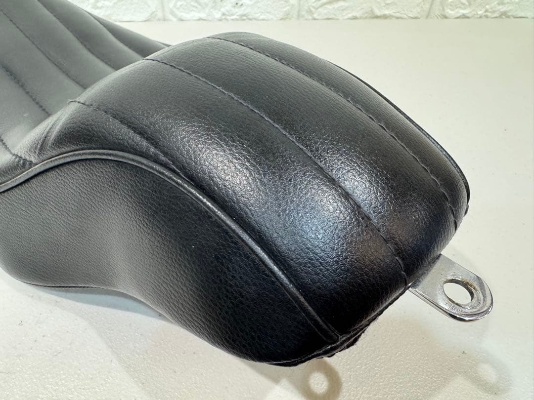 イージーライダース 人気　定番　ソロ スポーツスター XL 1200 883