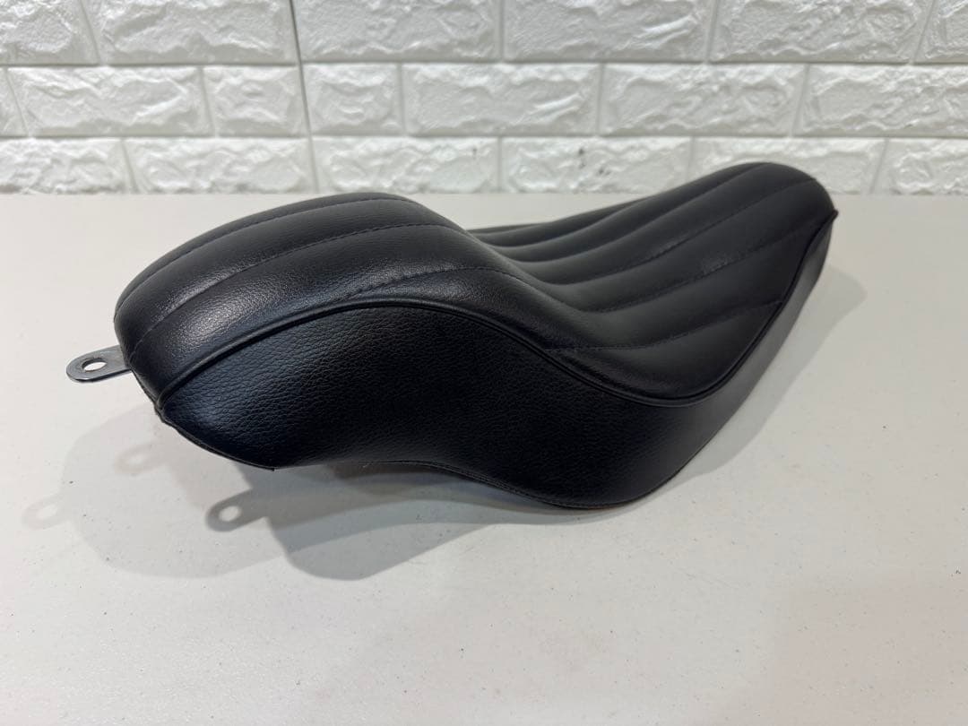 イージーライダース 人気　定番　ソロ スポーツスター XL 1200 883