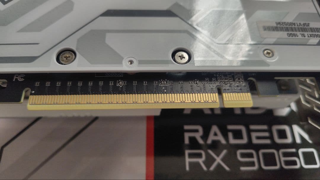 グラフィックボード・グラボ・ビデオカード ASRock Radeon RX 9060 XT 16GB