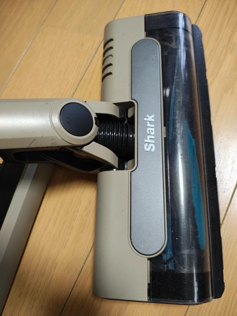 シャーク★コードレスクリーナー★CS100JBR★バッテリー新品と同等★