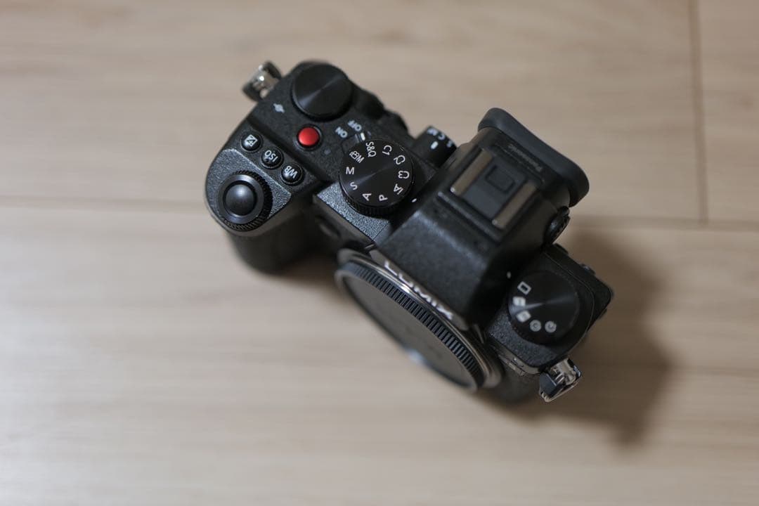 【美品】LUMIX S5 ミラーレス一眼カメラ【値段交渉アリ】