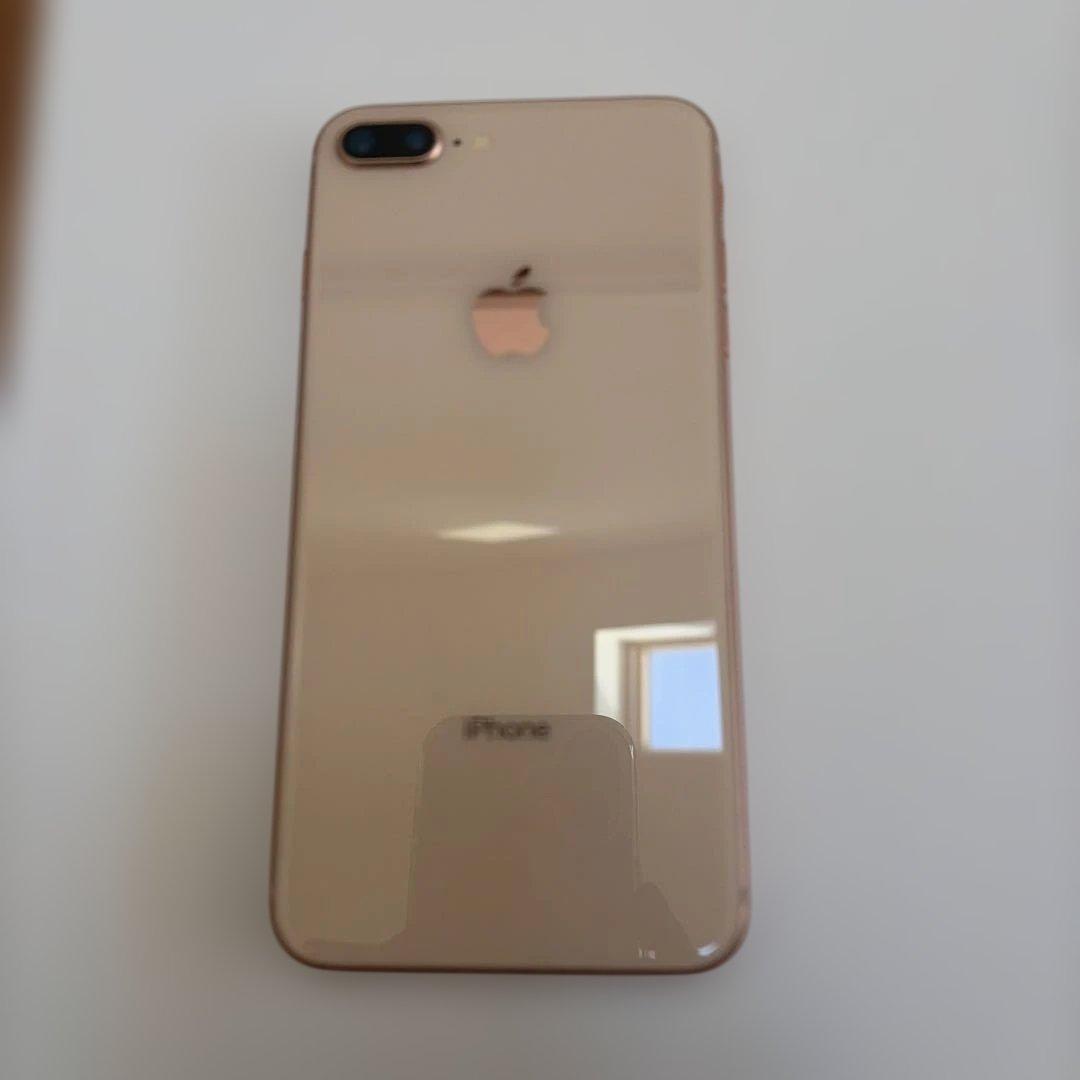 スマートフォン本体 iPhone 8 Plus