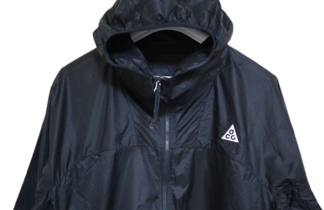 【新品未使用】ナイキ NIKE ACG ナイロン　ジャケット　刺繍ロゴ 　黒