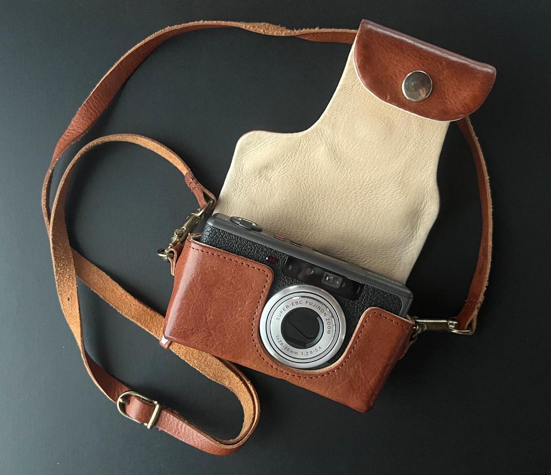 富士フイルム NATURA CLASSICA ケース付