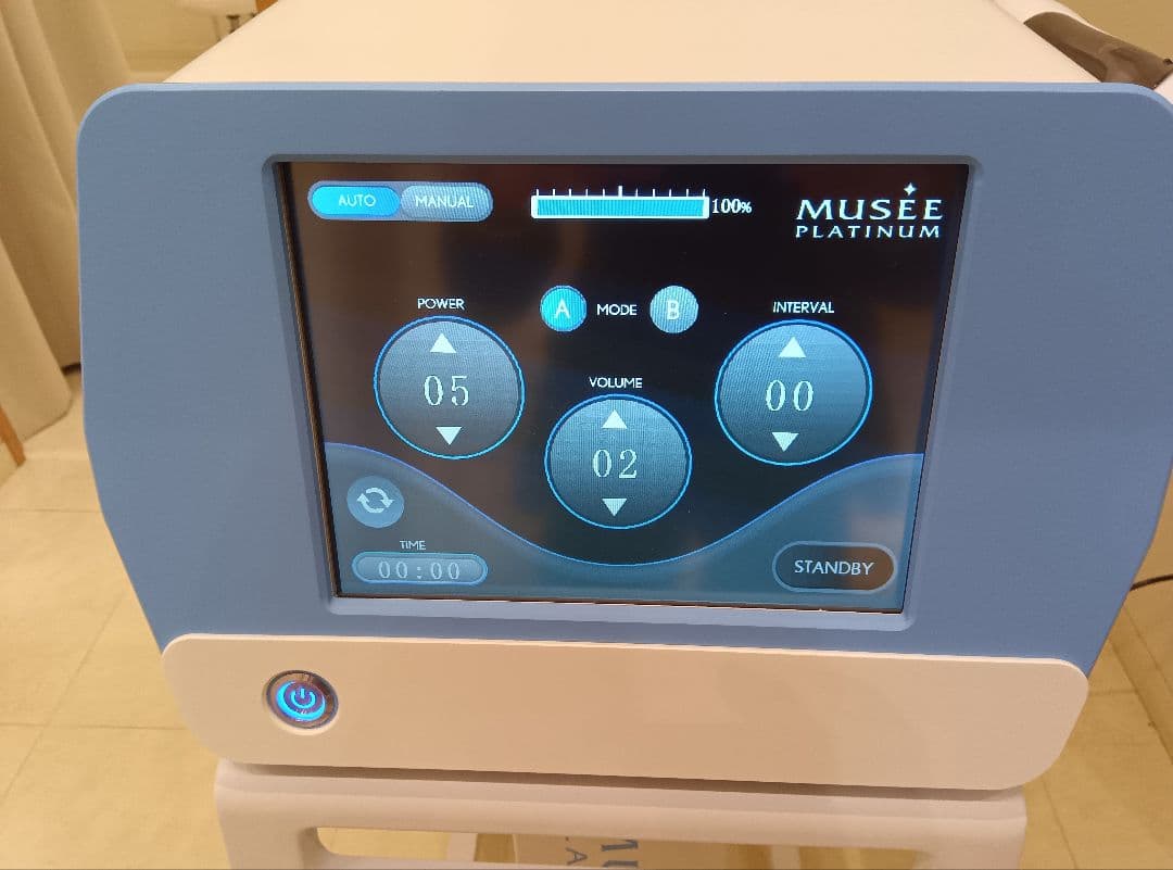 MUSE Platinum 業務用美顔器