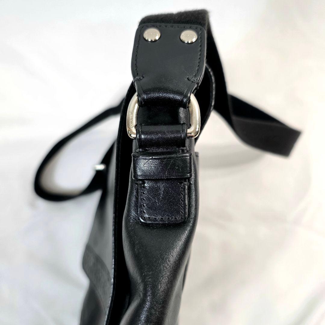 美品 コーチ メッセンジャー ショルダー レザー F74386