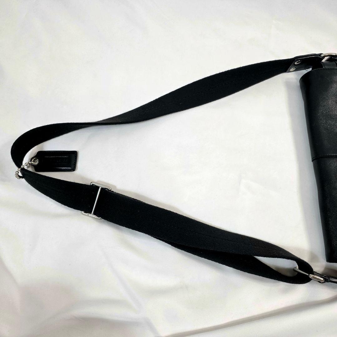 美品 コーチ メッセンジャー ショルダー レザー F74386