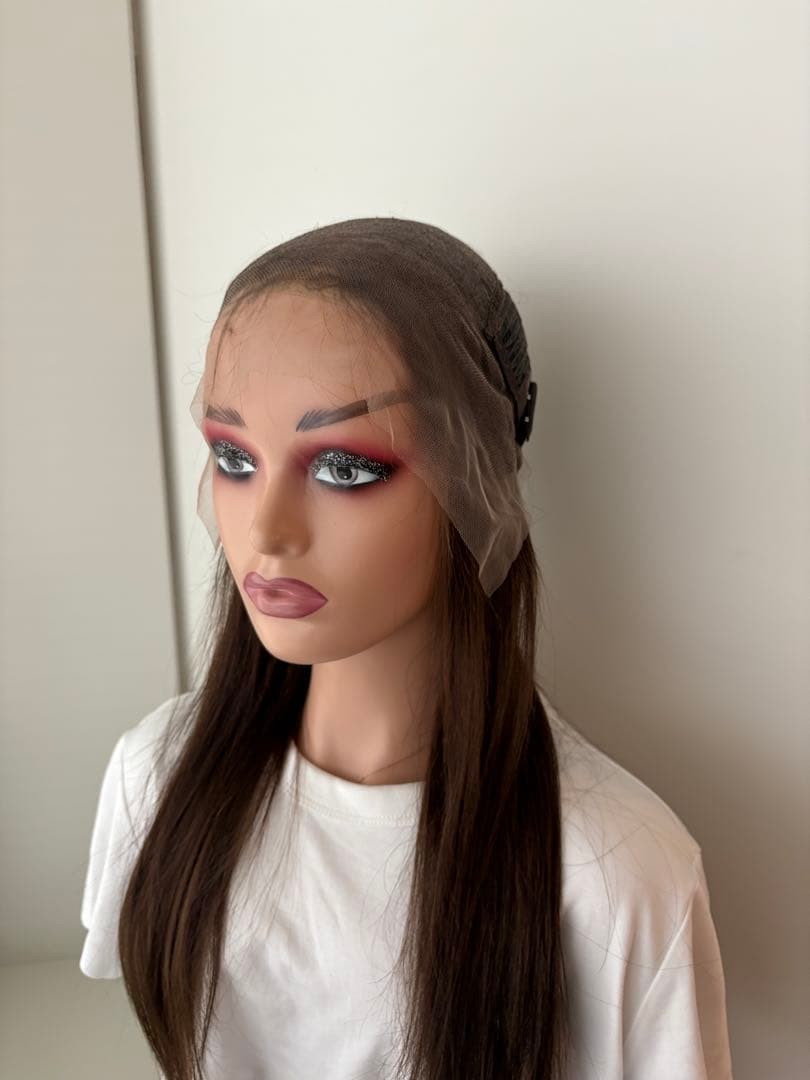 【うた】人毛100%フルウィッグ｜モカブラウン｜耳かけ・自然なもみあげ