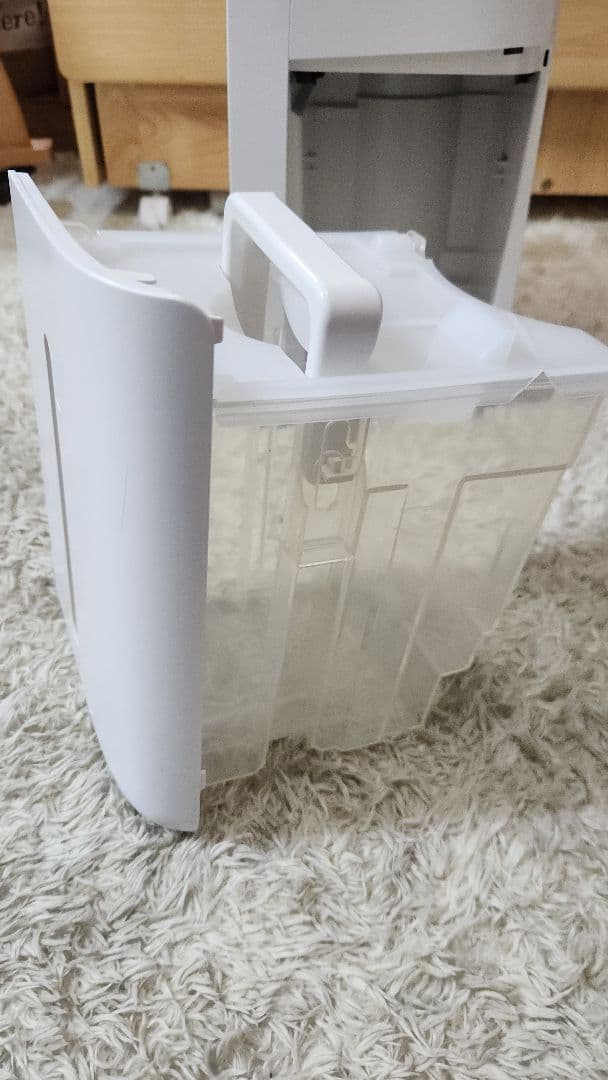 SHARP 電気式衣類乾燥機 ホワイト