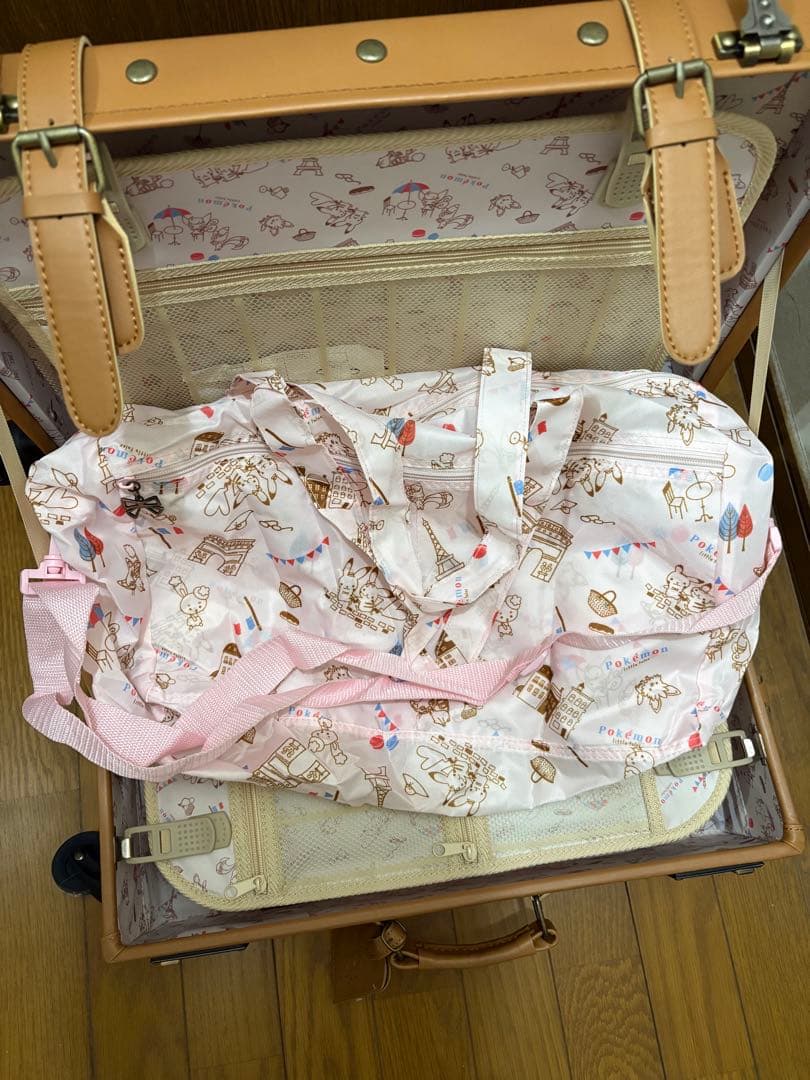 Pokemon little tales キャリーカート　ポケモン　旅行