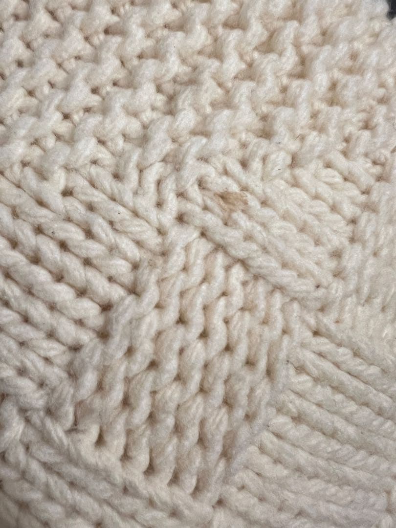 ARCHI アイボリー ブロック柄ニット