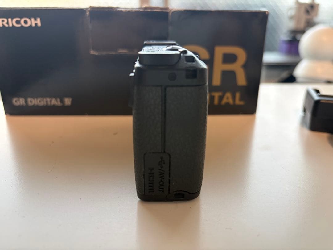 RICOH GR DIGITAL IV 本体