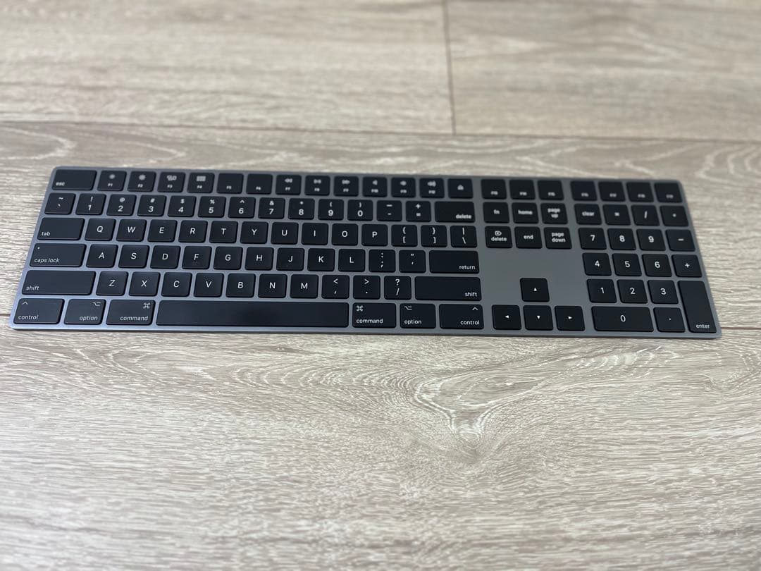 Magic Keyboard ワイヤレス ブラック