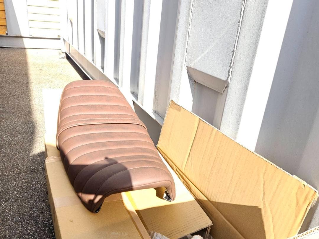 SR400　キャブ車用シート　メーカー不明