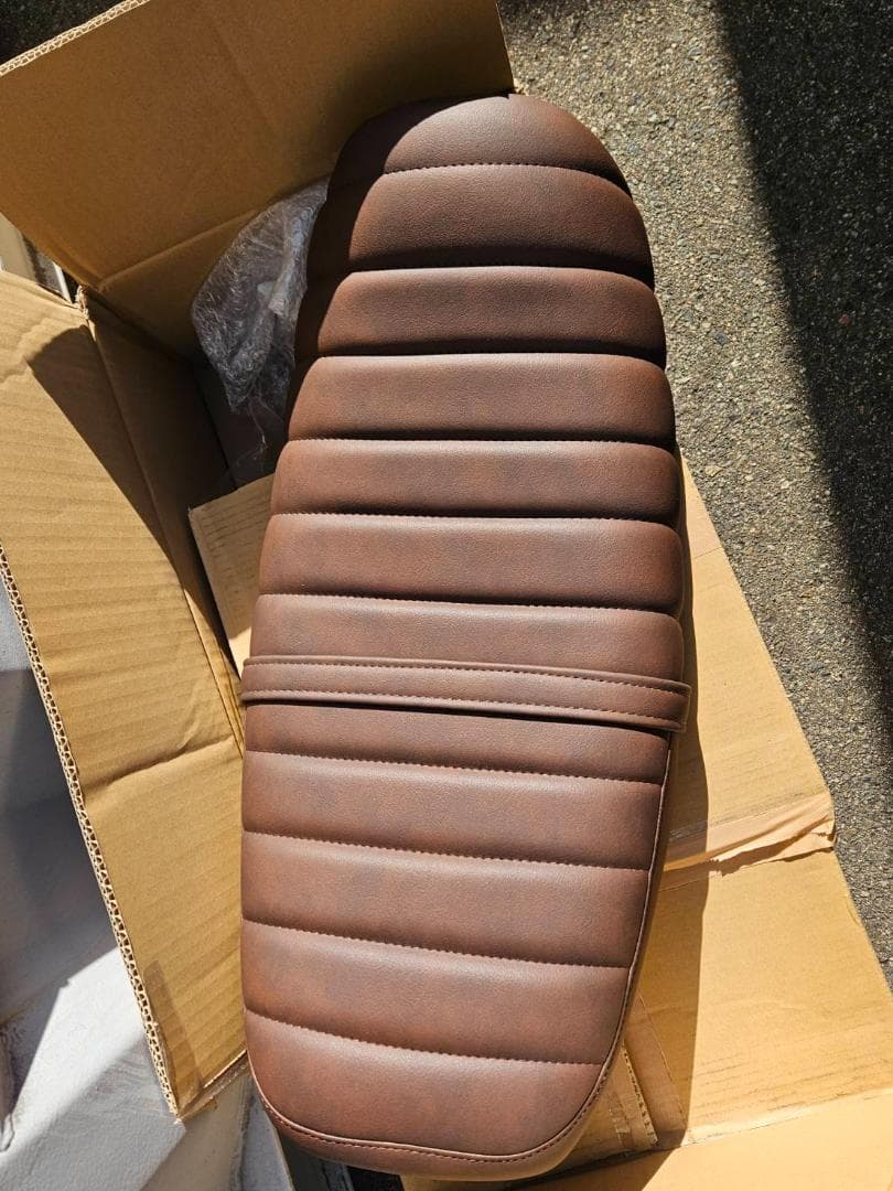 SR400　キャブ車用シート　メーカー不明