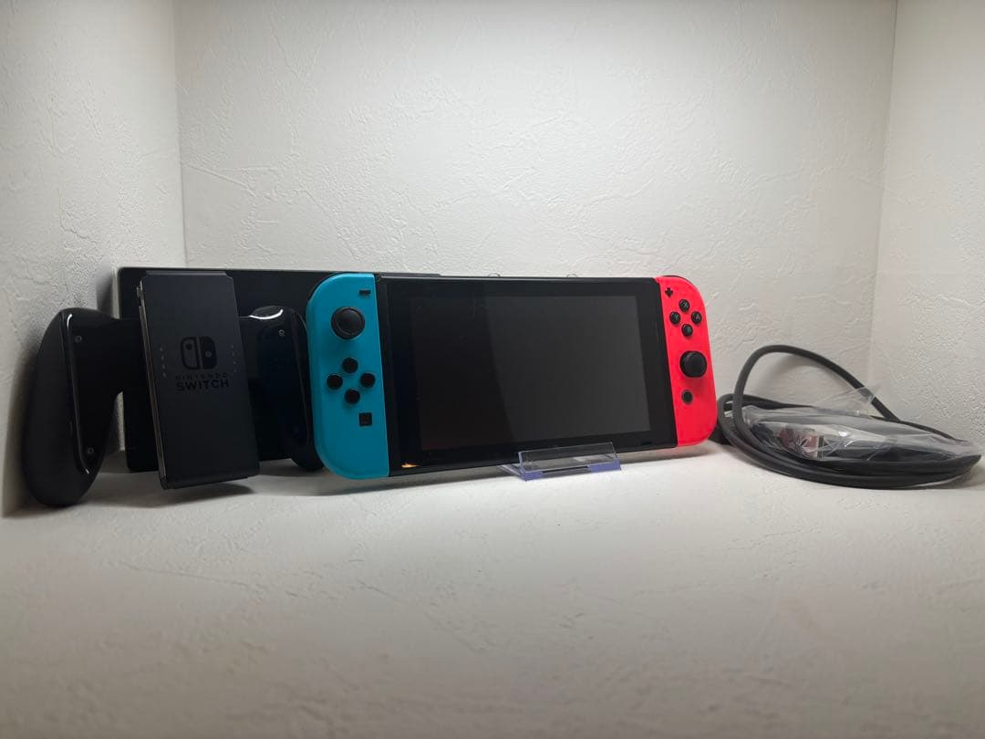 【タイムSALE】Nintendo Switch 本体 青/赤 Joy-Con付