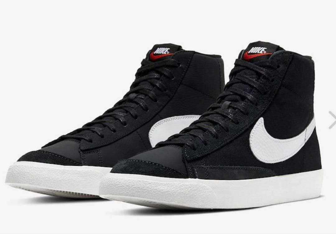 スウッシュ反転のスラムジャム×ナイキ ブレーザー ミッド クラス 1977 黒白