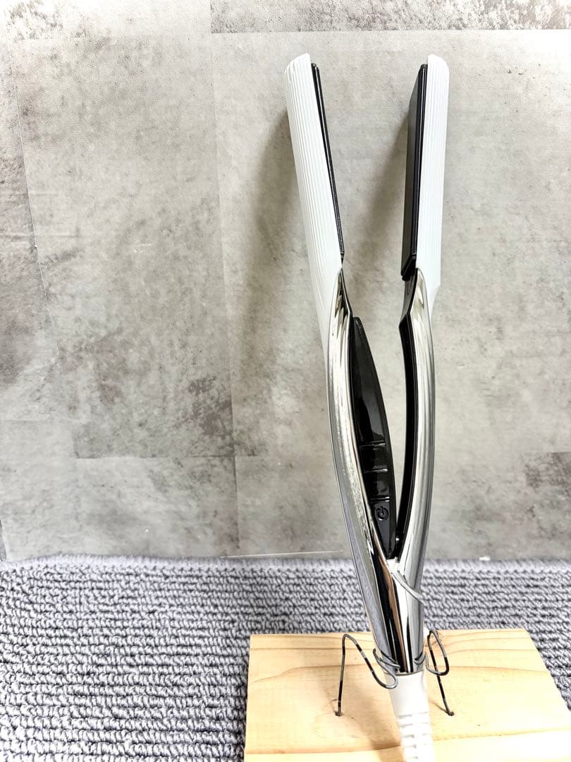 【なお】Refa MTG リファ ストレートアイロン 2022年製