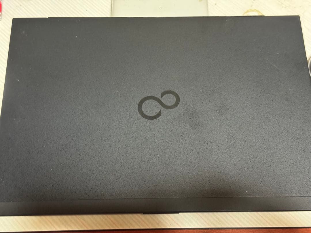 LIFEBOOK Core i5 8GB SSD256GB Officeなし