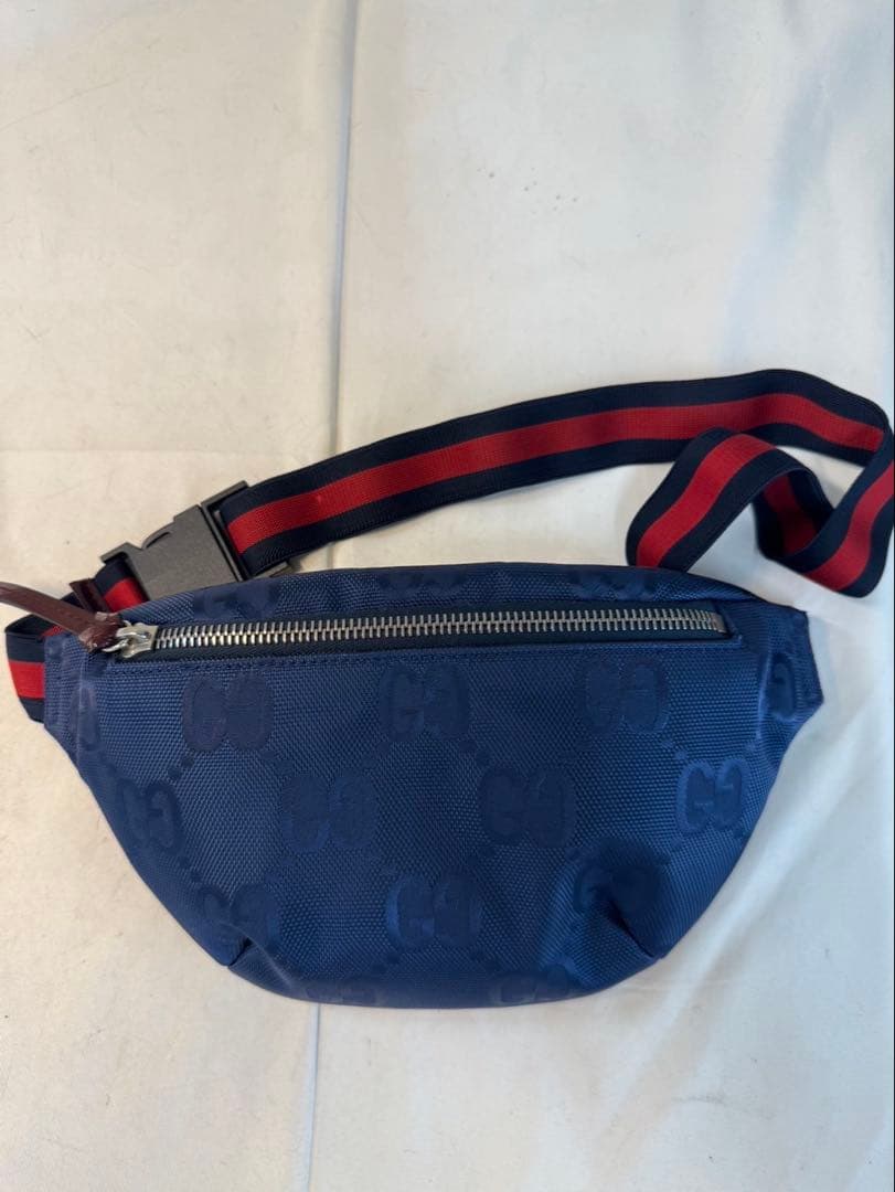 GGロゴ ボディバッグ ネイビー