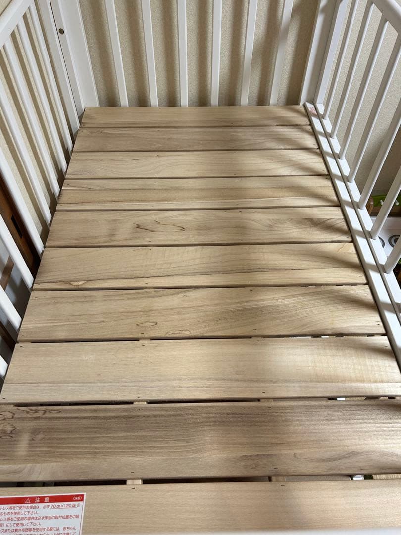 ハイシート　ベビーベッド　ホワイト　KATOJI カトージ