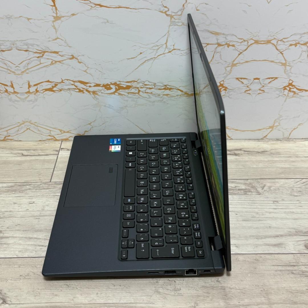 東芝 Dynabook G83/HU 16GB 256GB MS Office