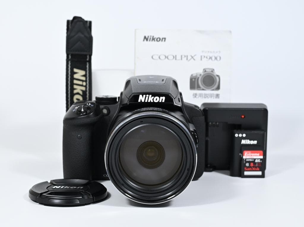 【美品】 ニコン　Nikon COOLPIX P900