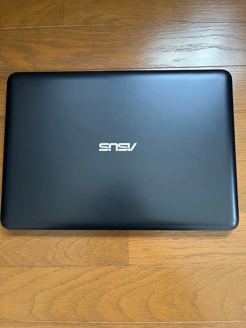 ASUS E402Y ノートPC