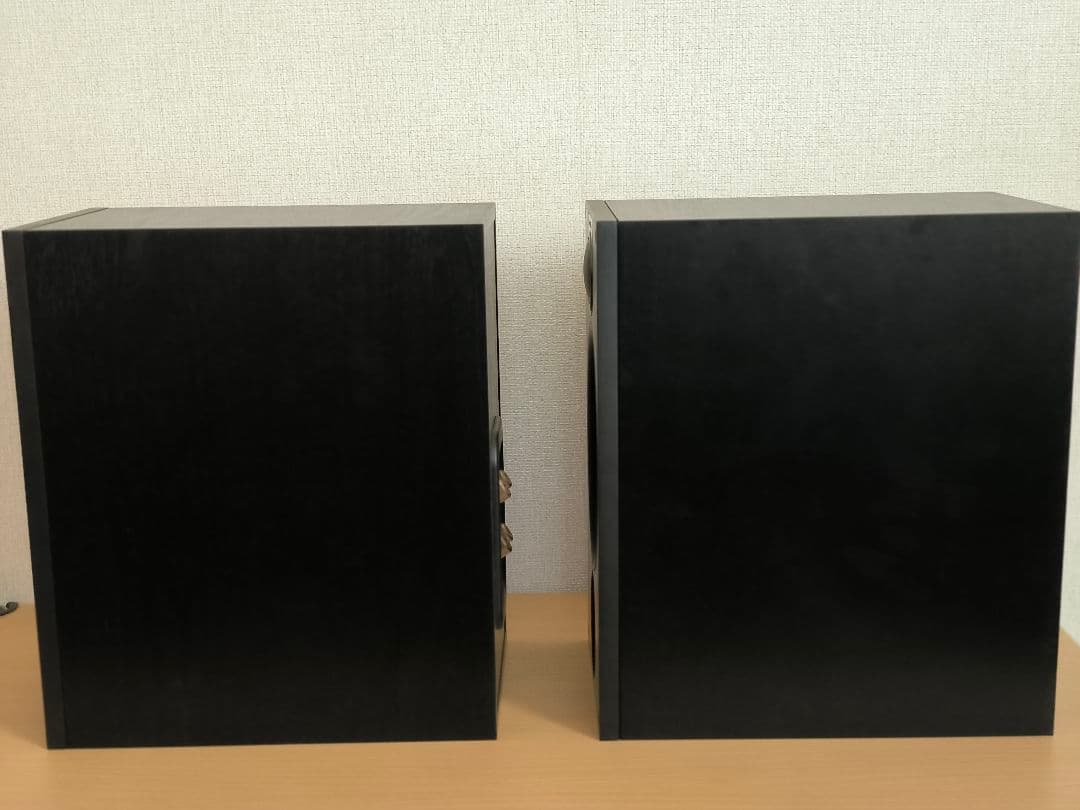 【美品】Bowers & Wilkins 685S2 ブックシェルフスピーカー