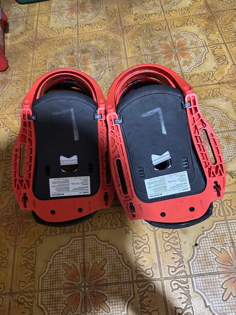 バートン　カーテル　est Burton CARTEL