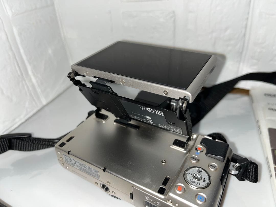 Olympus E-PL7 ミラーレスカメラ ペン付属品多数