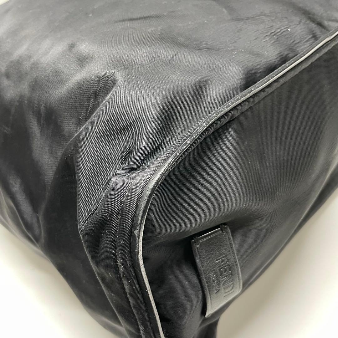 ち*づ様 FENDI バグズアイ　モンスター　トートバッグ