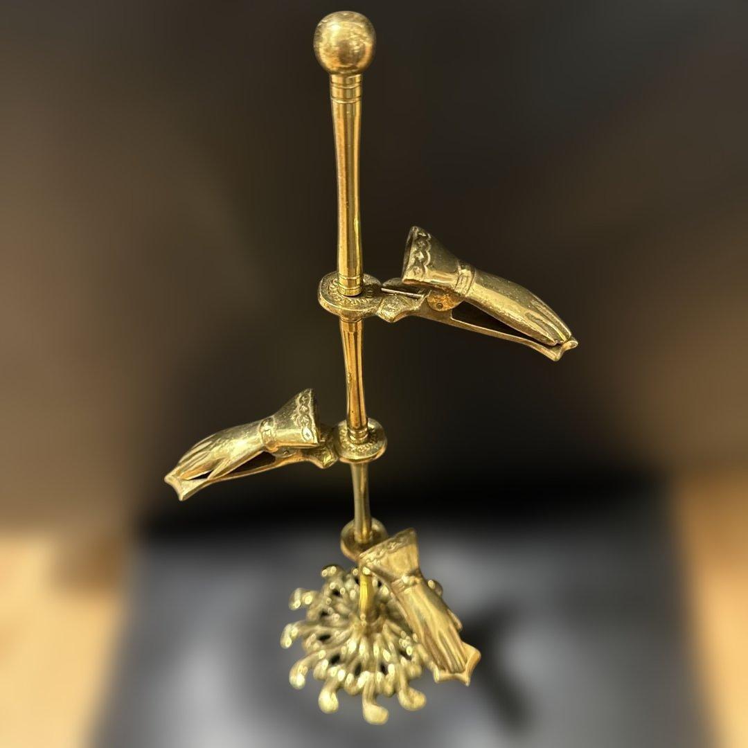 ニ*ン様 アンティーク　真鍮製ハンドクリップスタンドオブジェ