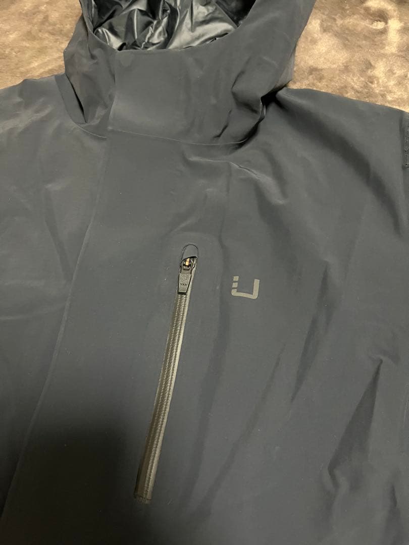 美品 UBR UBER パーカー Lサイズ ネイビー