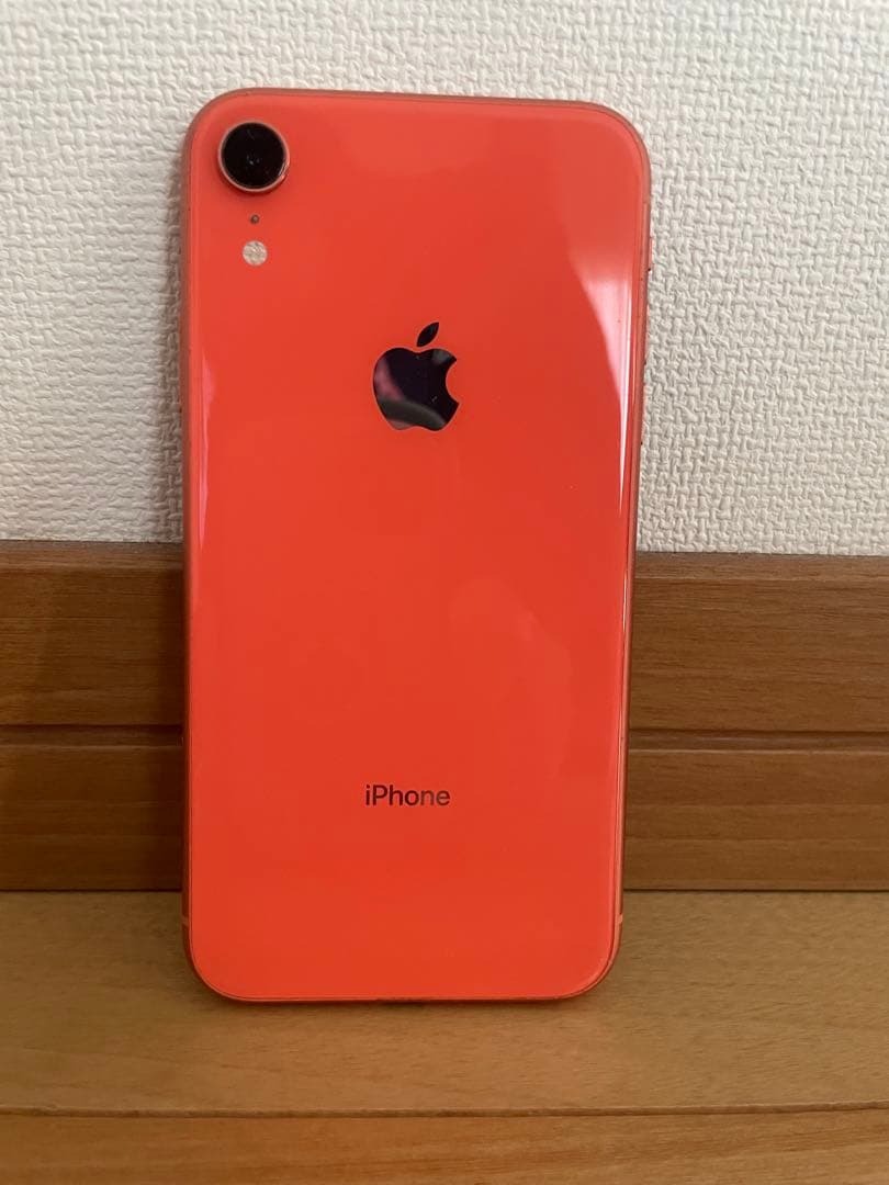 ひまひま　Apple iPhone XR コーラル