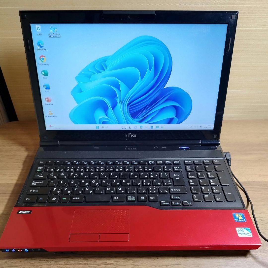 Fujitsu ノートPC AH42/H 15.6インチ Windows 11