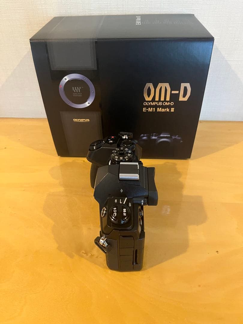 OLYMPUS OM-D E-M1 Mark III 本体