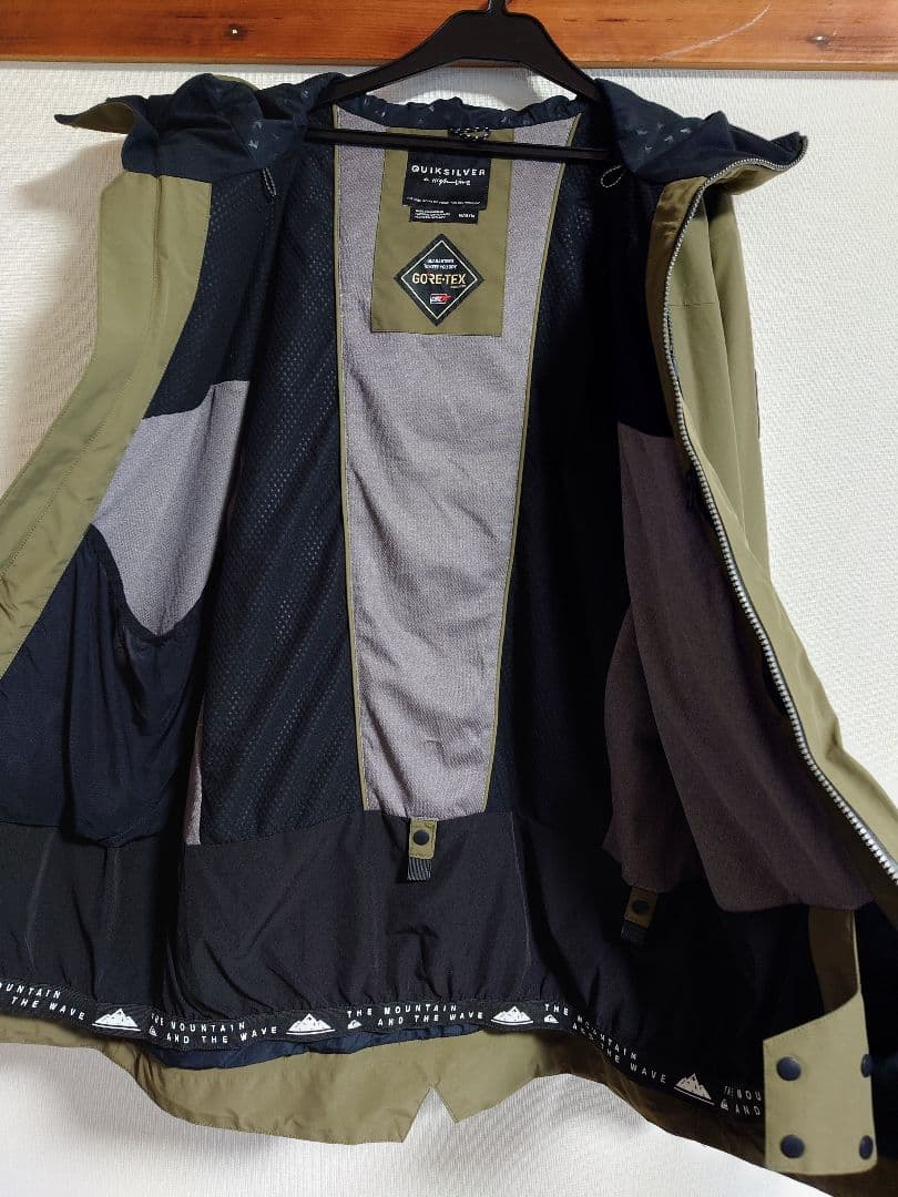 QUIKSILVERスノーボードウェア