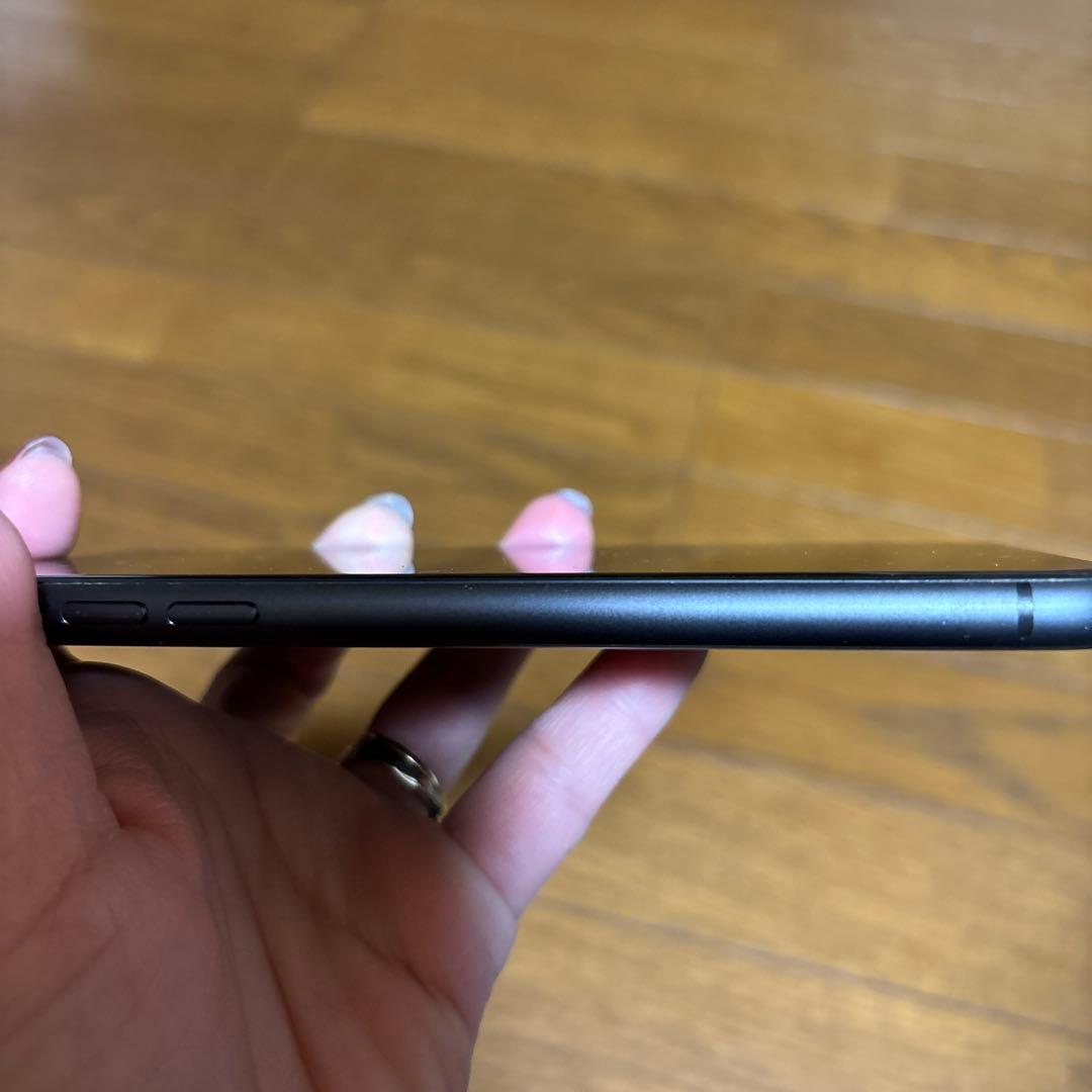 【お値下げ！】iPhone11 、バッテリー最大容量77%