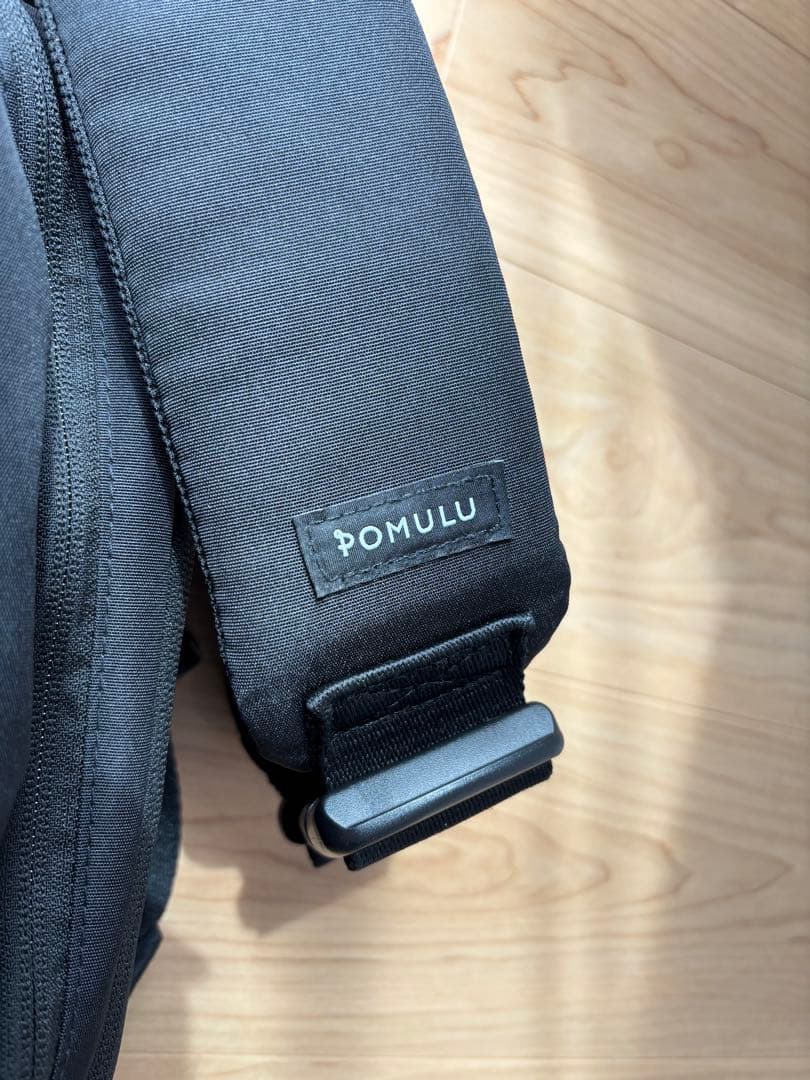 【超美品】POMULU ポムル 2WAYヒップシート ショルダーバッグ ブラック