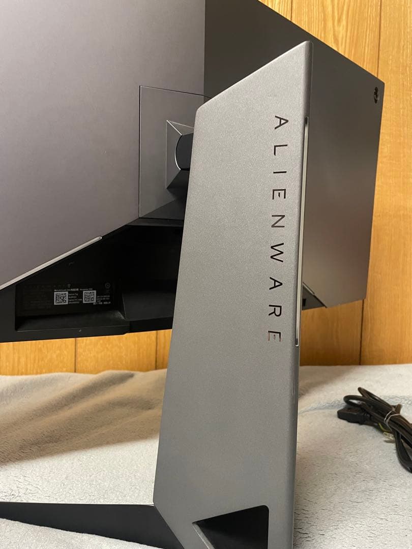 DELL ALIENWARE 艶出しシルバー AW3418DW 34型