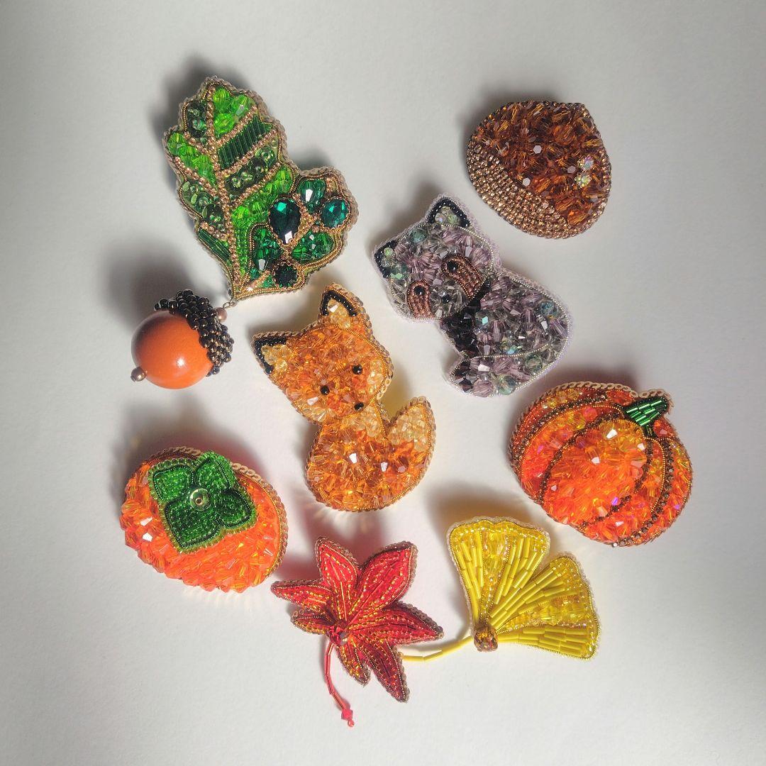 ブローチとしても使える秋のリース ハンドメイド