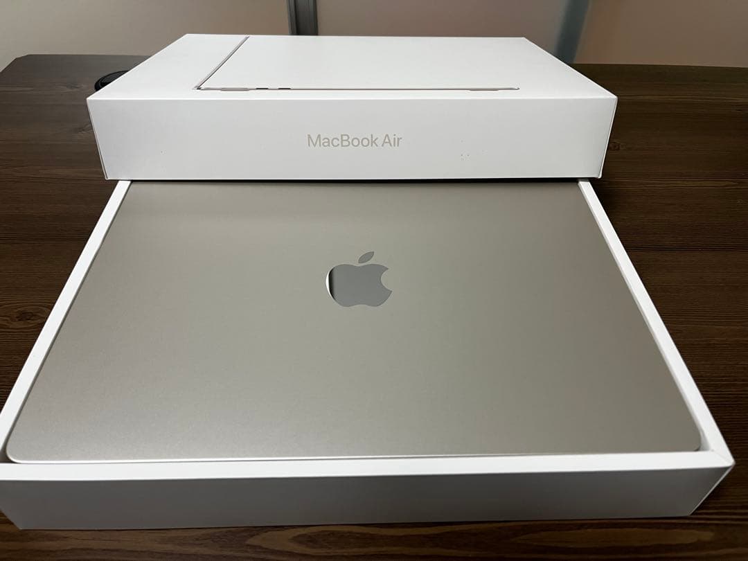 ハイスペック！MacBook air M2 16GB/1TB 大人気スターライト