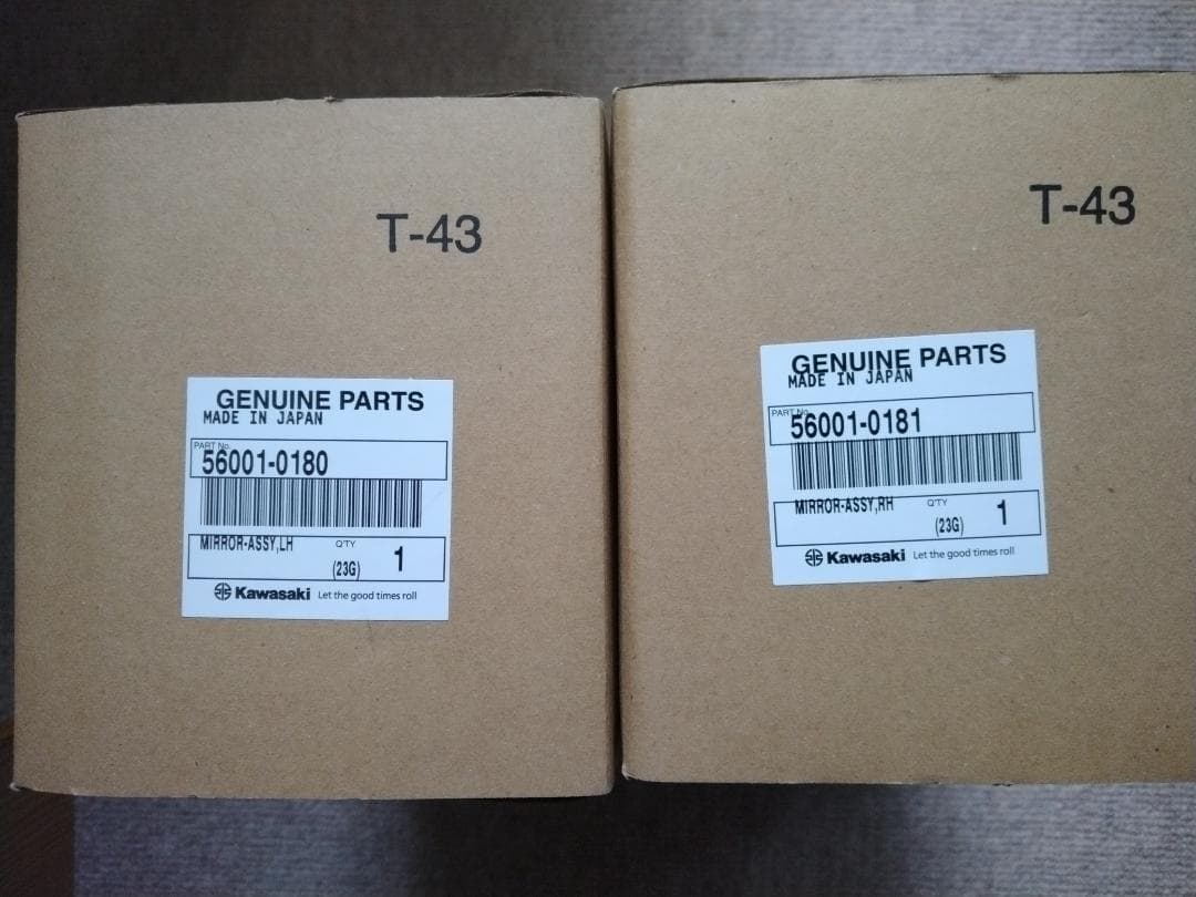 ☆ GPZ900R　新品純正　ミラー　左右　GPZ1100 ☆