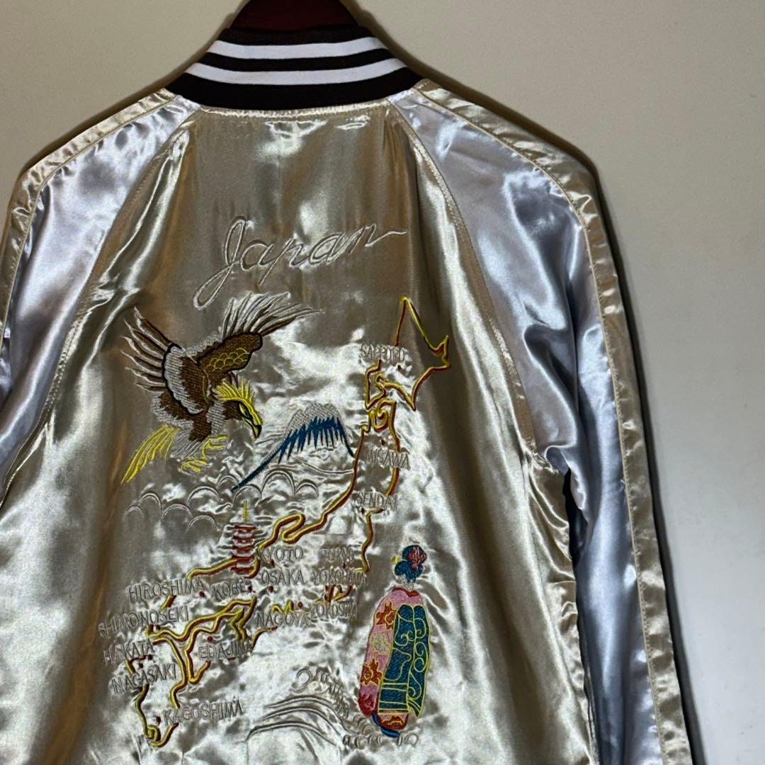 【新品】スカジャン 日本地図 鷹 舞妓 富士山刺繍 サテンスーベニア和柄ベージュ