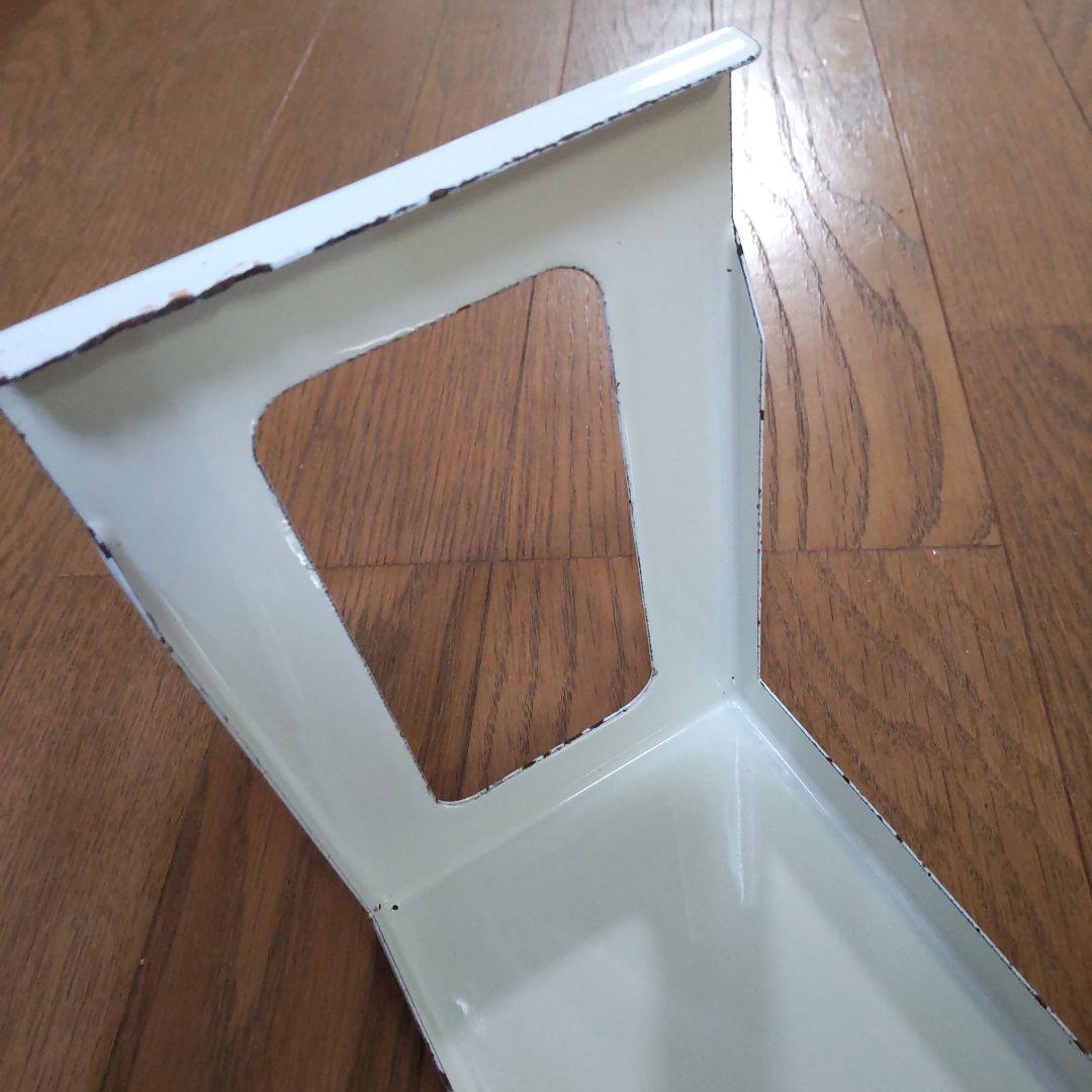 イマン コンロ奥ラック