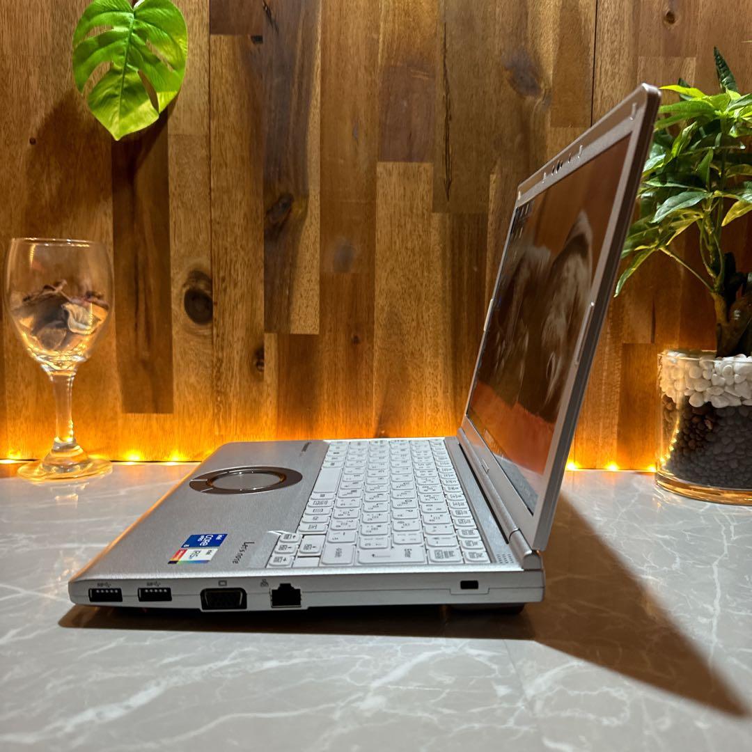 軽量‼️Let's note☘️メモリ16GB☘️人気ノートパソコン☘️i5第11世代