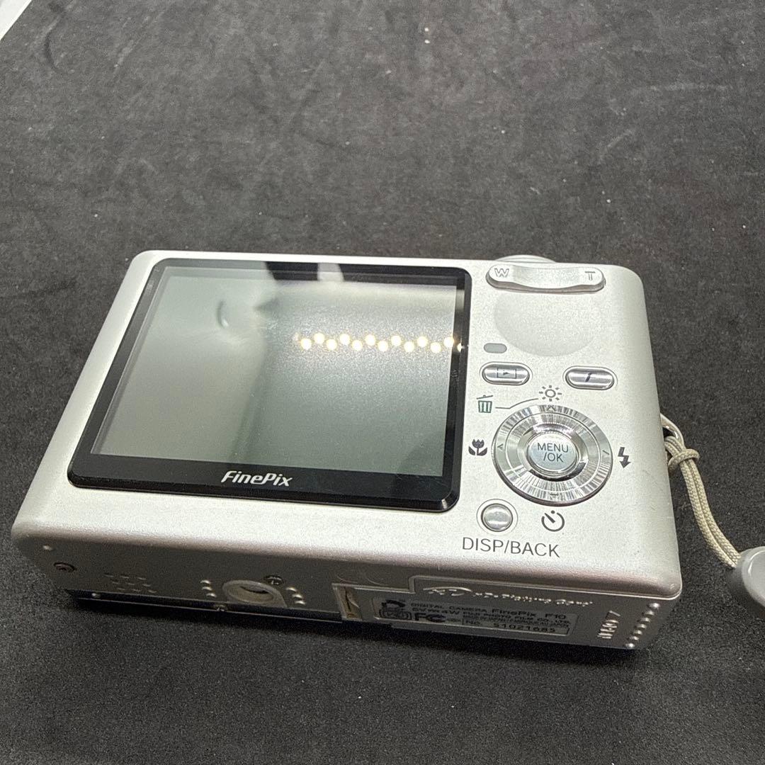 FUJIFILM FinePix F10 デジタルカメラ ジャンク品 箱・付属有